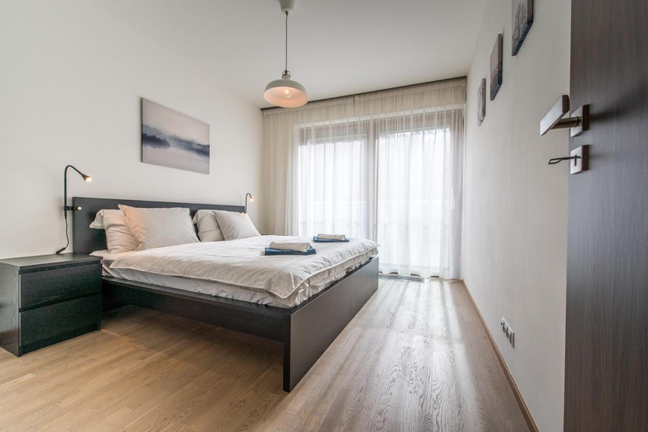 Mozart Central Apartments With Garage Praha Bagian luar foto