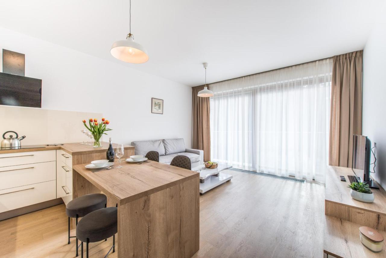 Mozart Central Apartments With Garage Praha Bagian luar foto
